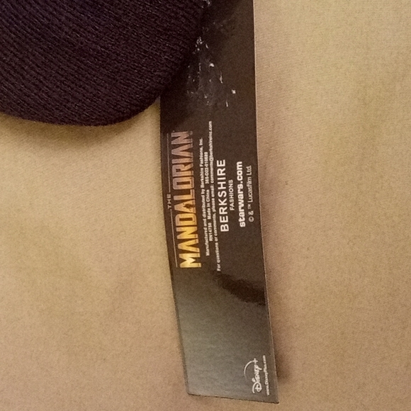 4/$25 Disney Star Wars Grogu Kids Beanie - Picture 3 of 3